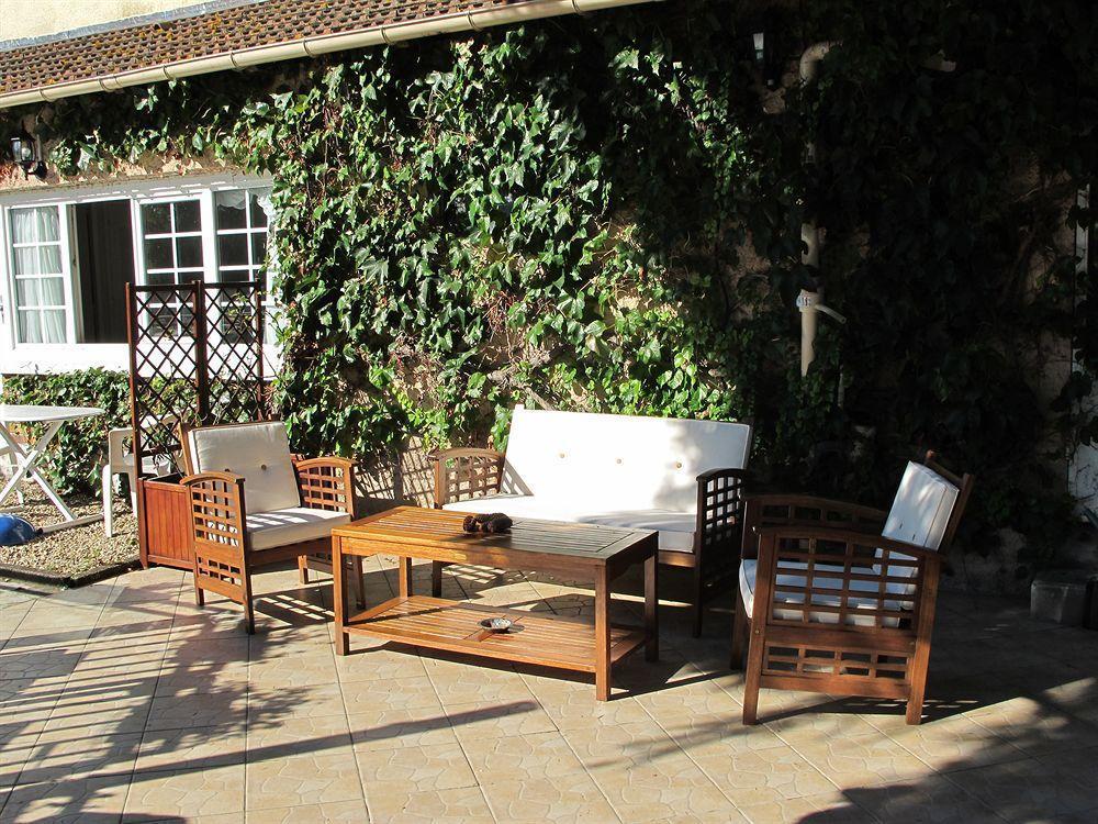 Hotel Acostel Meaux Εξωτερικό φωτογραφία