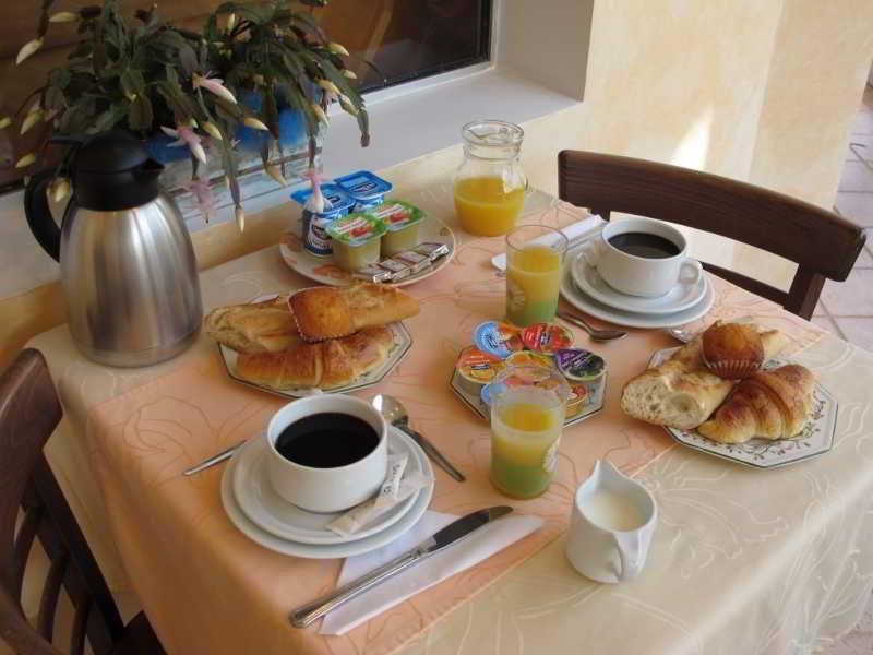 Hotel Acostel Meaux Εξωτερικό φωτογραφία