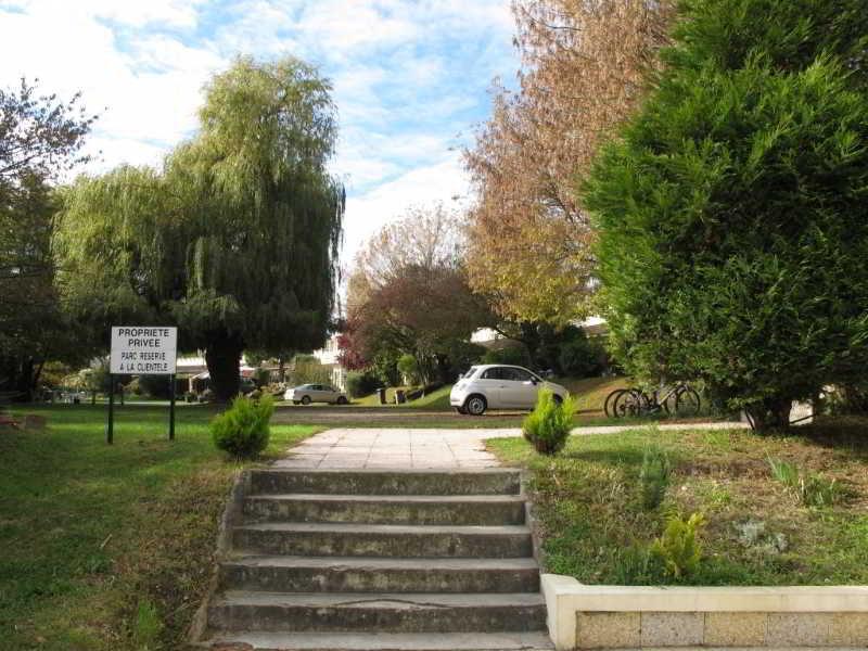 Hotel Acostel Meaux Εξωτερικό φωτογραφία
